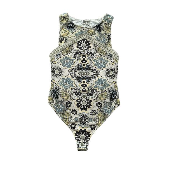 Free People Intimately cream, yellow & navy paisley open back bodysuit S - Picture 11 of 11